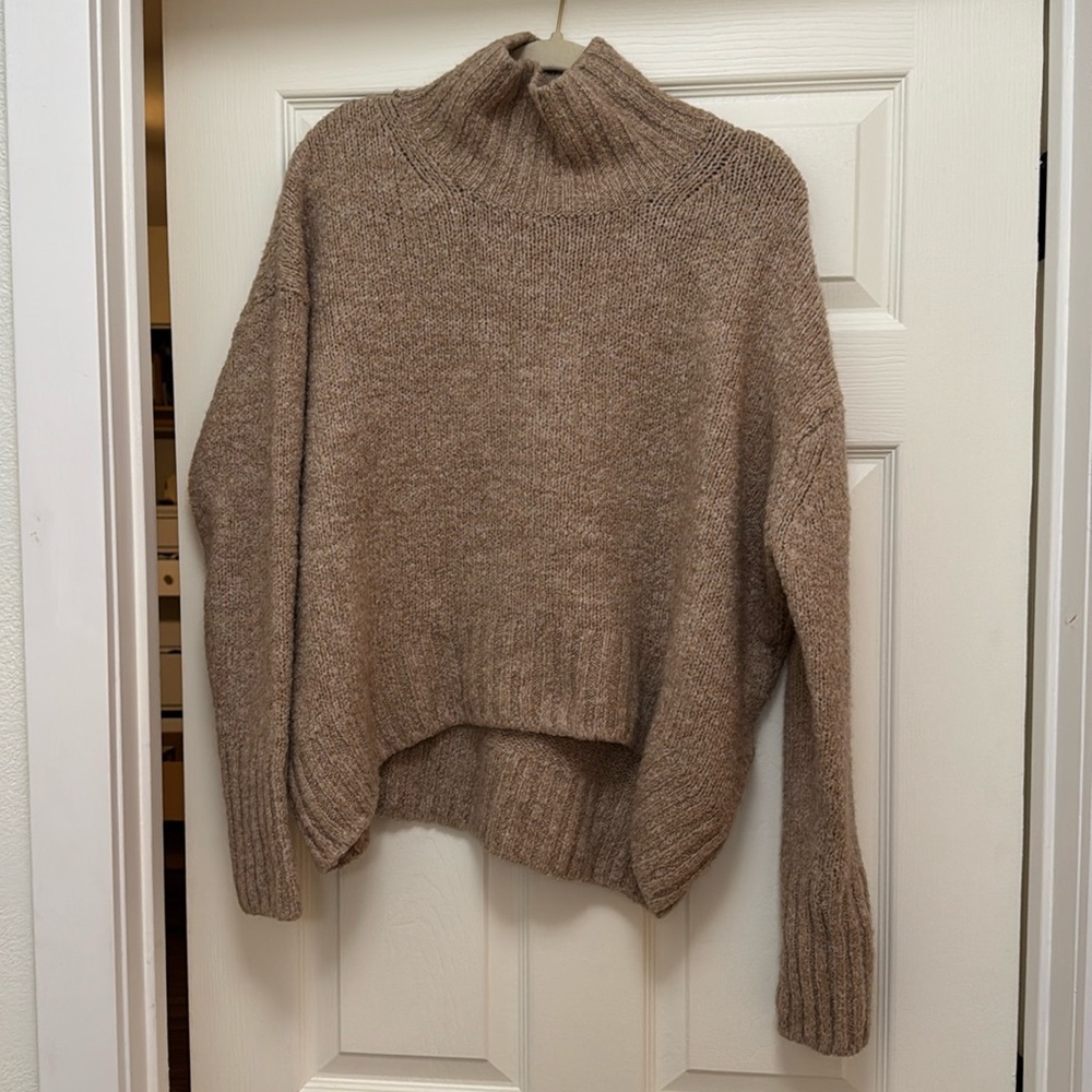 H&M Oversized Chunky Sweater